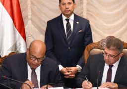 بالصور.. وزير الشباب والرياضة يشهد مراسم توقيع مذكرة تفاهم بين الوزارة والغرفة التجارية للقاهرة