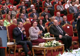 خلال احتفالية “يوم المرأة المصرية”.. الرئيس السيسي يوجه بتخصيص 10 مليارات جنيه لصندوقي “تنمية الأسرة” و”كبار السن”