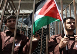 مُنظمة التحرير الفلسطينية تُطالب بوقف الإجراءات القمعية بحق الأسرى في سجون الاحتلال