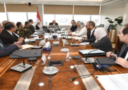 وزير الإسكان يستعرض الإطار العام للاستراتيجية الوطنية للعمران والبناء الأخضر المستدام