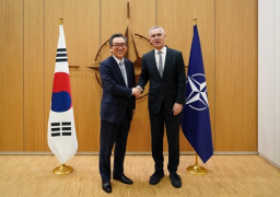 وزير الخارجية الكوري الجنوبي يبحث مع أمين عام الناتو سبل تعزيز التعاون الثنائي