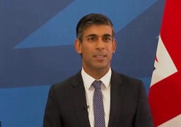 رئيس الوزراء البريطاني : إطلاق أولى رحلات ترحيل المهاجرين إلى رواندا خلال 10 إلى 12 أسبوعا