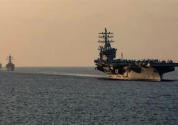 “القيادة المركزية الأمريكية” : الحوثيون أطلقوا ثلاثة صواريخ باليستية على سفينتين بالبحر الأحمر