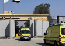 إدخال 40 مصابا فلسطينيا قادمين من قطاع غزة عبر ميناء رفح البري