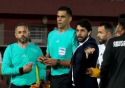 اتحاد الكرة يطلب التحقيق مع لاعبي أبو سليم الليبي بعد الاعتداء على الحكم محمد معروف