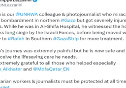 “الأونروا” تستنكر استهداف عمال الإغاثة والصحفيين بها وتطالب بحمايتهم في جميع الأوقات