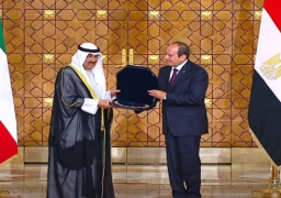 الرئيس السيسي يمنح أمير دولة الكويت “قلادة النيل”