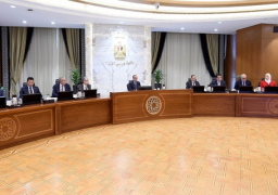 بالصور.. رئيس الوزراء يتابع موقف تدقيق اعداد اللاجئين والتكلفة التي تتحملها الدولة من خدمات لرعايتهم