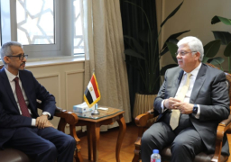 بالصور.. وزير التعليم العالي يبحث سبل التعاون المشترك مع مدير منظمة “الألكسو”