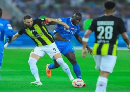 كلاسيكو ناري بين الاتحاد والهلال في نصف نهائي كأس خادم الحرمين