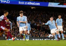 مانشستر سيتي يفوز على أستون فيلا 4-1 ويصعد لوصافة الدوري الإنجليزي الممتاز مؤقتا