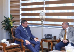 وزير التنمية المحلية يتابع جهود إنشاء المناطق اللوجستية للمنتجات الغذائية بالمحافظات