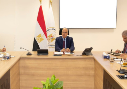 وزير الري يتابع نتائج الدراسة البحثية لتطوير منظومة صيانة المجارى المائية