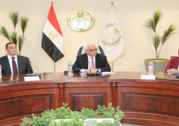 وزيرالتعليم يعقد اجتماعًا مع رؤساء لجان النظام والمراقبة ورؤساء لجان الإدارة استعدادًا لامتحانات الثانوية العامة ٢٠٢٤