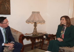 وزيرة الثقافة تؤكد التعاون الثقافي البناء مع كازاخستان وقوة العلاقات بين البلدين