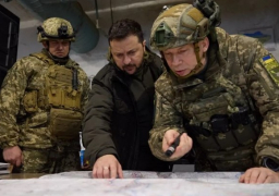 قائد الجيش الأوكراني يحذر من صعوبة الموقف في منطقة خاركيف