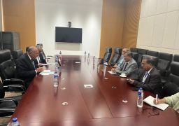 وزير الخارجية يلتقي بوزير خارجية بنجلاديش علي هامش قمة المؤتمر الاسلامى