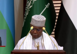 الأمين العام لـ”التعاون الإسلامي” أمام القمة العربية: الشعب الفلسطيني يتعرض لحرب غاشمة وحشية جاءت على الأخضر واليابس