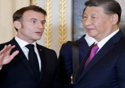 الرئيسان الصيني والفرنسي يحثان على تسوية سياسية للقضية النووية الإيرانية
