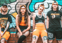 انسحاب 126 فناناً من مهرجان “غريت اسكايب” البريطاني للموسيقى احتجاجًا على ارتباط الراعي بإسرائيل