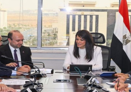 بالصور ..وزيرة التعاون الدولي تؤكد حرص مصر على تطوير العلاقات المشتركة مع أذربيجان