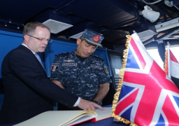 بالصور.. القوات البحرية المصرية والبريطانية تنفذان التدريب البحري المشترك (مدافع الأسكندرية)