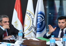 بالصور.. وزير الرياضة يعقد اجتماعاً مع اللجنة العليا لسلسلة نادي النادي لمتابعة خطة الإدارة والتشغيل