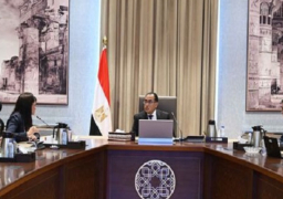 رئيس الوزراء يتابع مع مسئولي البنك الدولي جهود تنفيذ وثيقة ملكية الدولة وحوكمة الشركات الحكومية