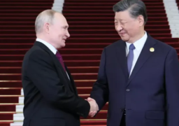 شي يدعو لحل سياسي بأوكرانيا وبوتين يحذر من أي تحالف سياسي وعسكري بآسيا