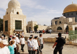 مئات المُستوطنين الإسرائيليين يقتحمون الأقصى في ذكرى احتلال فلسطين