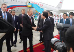 بعد كوريا الشمالية .. بوتين يصل فيتنام وسط توبيخ أمريكي