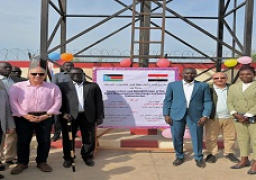 الدكتور/ هانى سويلم والسيد/ بال ماي دينج يفتتحان عملية إنشاء محطة قياس المناسيب والتصرفات بمدينة بور بولاية جونجلي بجنوب السودان