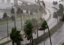 المركز الوطني الأمريكي : العاصفة المدارية بيريل تتحول إلى إعصار