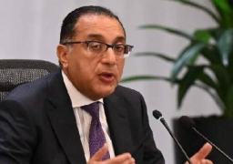 رئيس الوزراء: غلق المحال التجارية 10 مساء والمطاعم الواحدة صباحا اعتبارا من يوليو