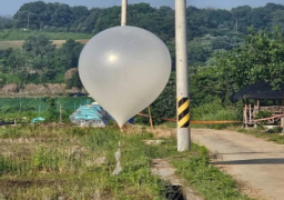 سول: بيونج يانج تطلق 310 بالونات محملة بالقمامة تجاه كوريا الجنوبية خلال الساعات الماضية