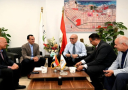 وزير الإسكان يتابع استعدادات مدينة العلمين الجديدة لإقامة مناطق ترفيهية وأنشطة خلال موسم الصيف الحالى