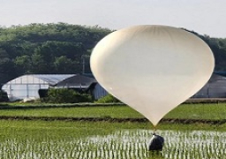 كوريا الجنوبية تحذر بيونج يانج من إطلاق المزيد من بالونات النفايات