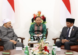 بالصور.. رئيس إندونيسيا يستقبل شيخ الأزهر في القصر الرئاسي بالعاصمة جاكرتا