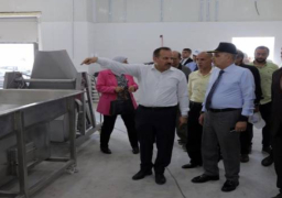 بالصور.. رئيس “قناة السويس”: طفرة كبيرة في الاستزراع السمكي بعد انتهاء عملية تطوير الأحواض