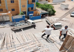 بالصور.. وزير الإسكان: أجهزة مدن العاشر و6 أكتوبر والشروق تواصل حملات إزالة مخالفات البناء