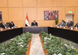 بالصور.. وزير الإسكان: زيادة الاعتماد على المنتجات المحلية وتشجيع توطين التكنولوجيات الحديثة وتقييم الأداء بشكل دورى