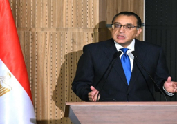 بالفيديو والصور – خلال مؤتمر صحفي.. رئيس الوزراء: كل وزير سيكون له مستهدفات واضحة في برنامج الحكومة وسيكون ملتزماً بها