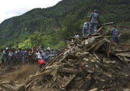 مصرع 11 شخصا على الأقل فى انهيارات أرضية جراء سيول في نيبال