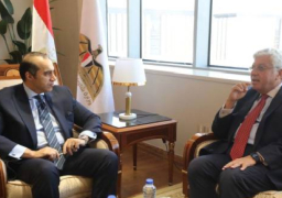 وزير الشئون النيابية والقانونية يستقبل وزير التعليم العالي بالعاصمة الإدارية
