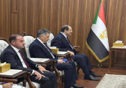 رئيس المخابرات العامة يبحث مع رئيس مجلس السيادة الانتقالي السوداني العلاقات الثنائية