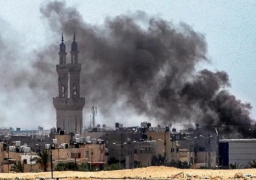 8 شهداء معظمهم أطفال ونساء في قصف إسرائيلي على سوق بوسط غزة