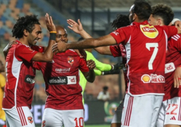 الأهلي يسعى لملامسة درع الدوري الليلة أمام المقاولون العرب