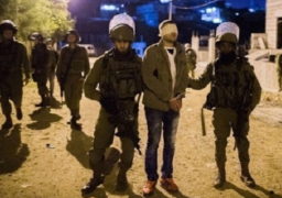 الاحتلال الإسرائيلي ينفذ اعتقالات واسعة في الخليل