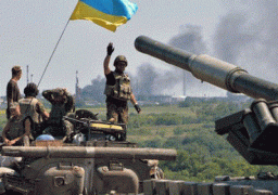 القوات الأوكرانية تهاجم عبّارة تحمل خزانات وقود في ميناء “قوقاز” الروسي