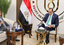 بالصور .. رئيس هيئة الرعاية الصحية يلتقي مع رئيس سيمنس هيلث لتطوير حلول مبتكرة بقطاع الرعاية الصحية